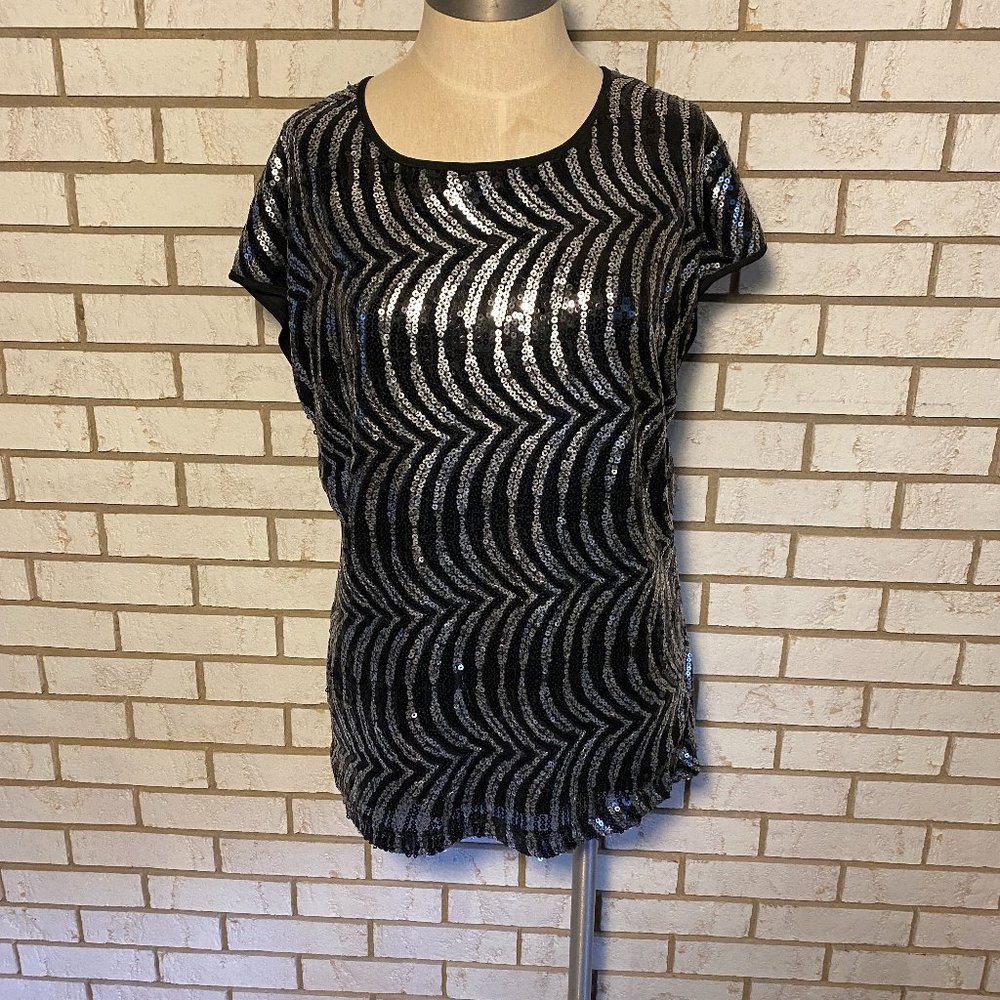 Beverly Drive / Black/Silver sequin top Sz 1X